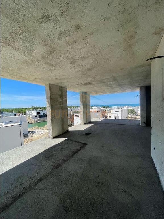 Apartment 2+1+2 for Sale in the Exclusive Resort Porto Lalzi, Hamallaj