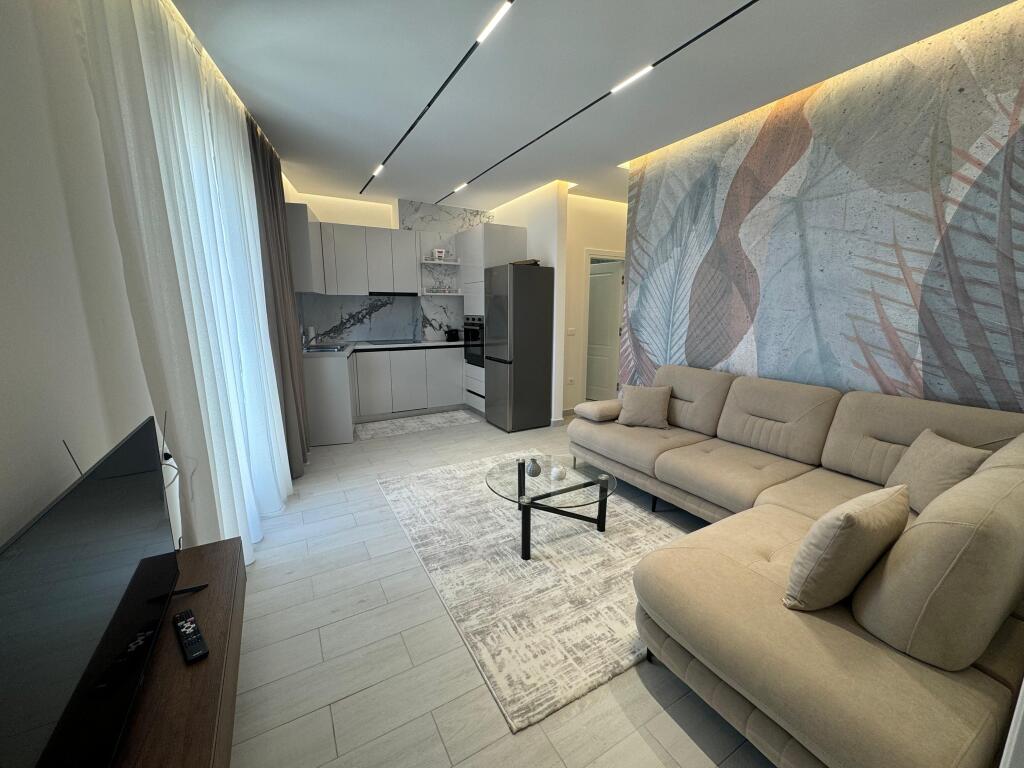 📣 QERA SUPER Apartament 1+1 Me Parking 📍 River Residence 🛣️ Rruga "Nexho Konomi" ✨