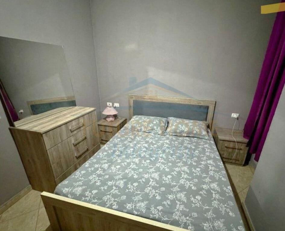 For sale, Apartment 1+1 – Unaza e Re (near Nela 5)