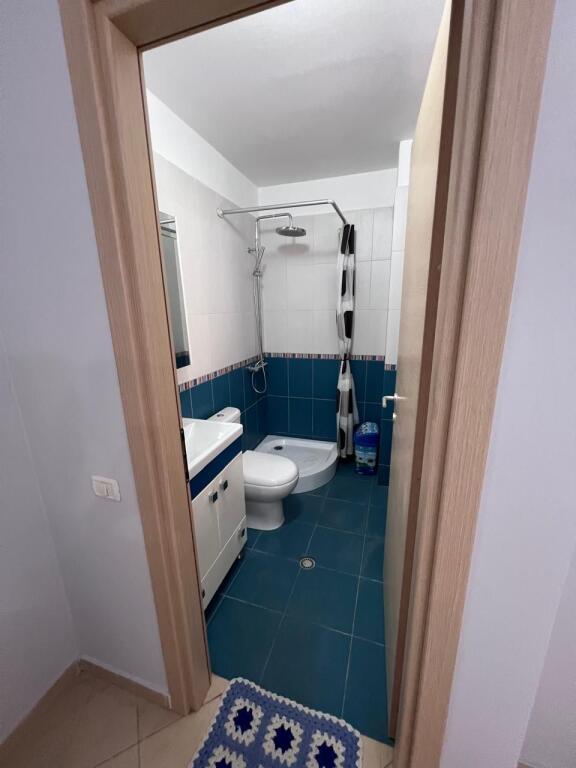 For rent 2+1 apartment,,Botanical Garden, near the mosque Price: 700 euros+Parking space included 