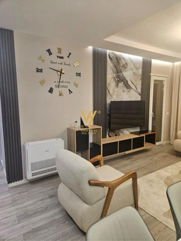 JEPET APARTAMENT 2+1+2+BLK ME QERA TE ISH DOGANA 700 EURO