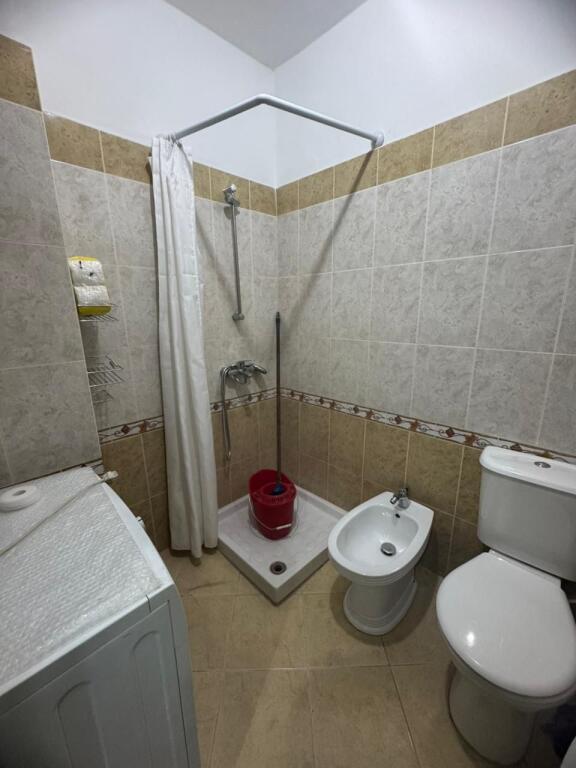 📌Jepet me qira apartament 2+1+ballkon 📍 ne Astir!!!!!!!!!!!!!