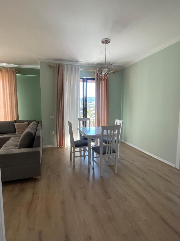 📍Appartamento 2+1 +2 + posto auto in affitto –📍 Myslym Shyri, Tirana