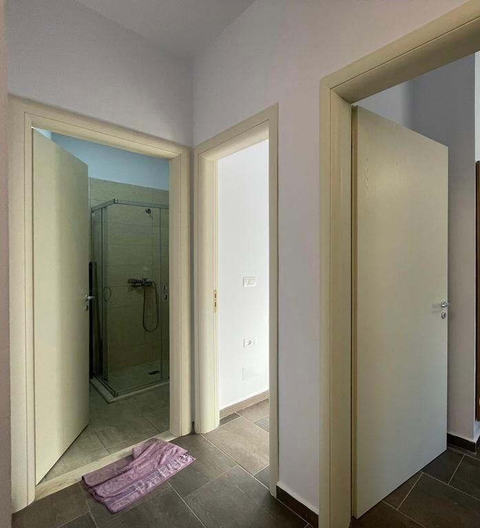 APPARTAMENTO 2+1 IN VENDITA A LURA 3 GJIRI I LALZIT!