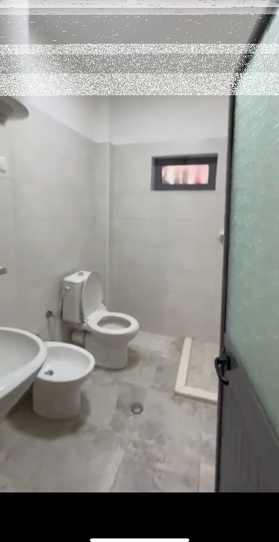 Garzoniere ne Shitje