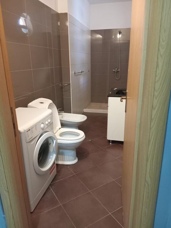 Apartment 1+1 for sale in the Shkëmbi area of Kavaja.
