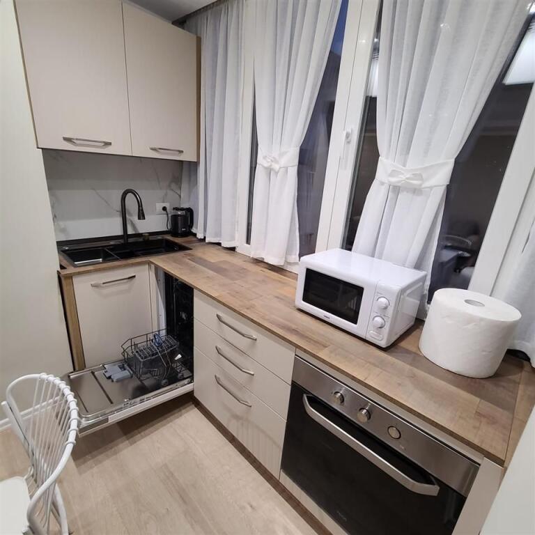 APARTMENT FOR RENT 1+1 CENTER 750 EURO