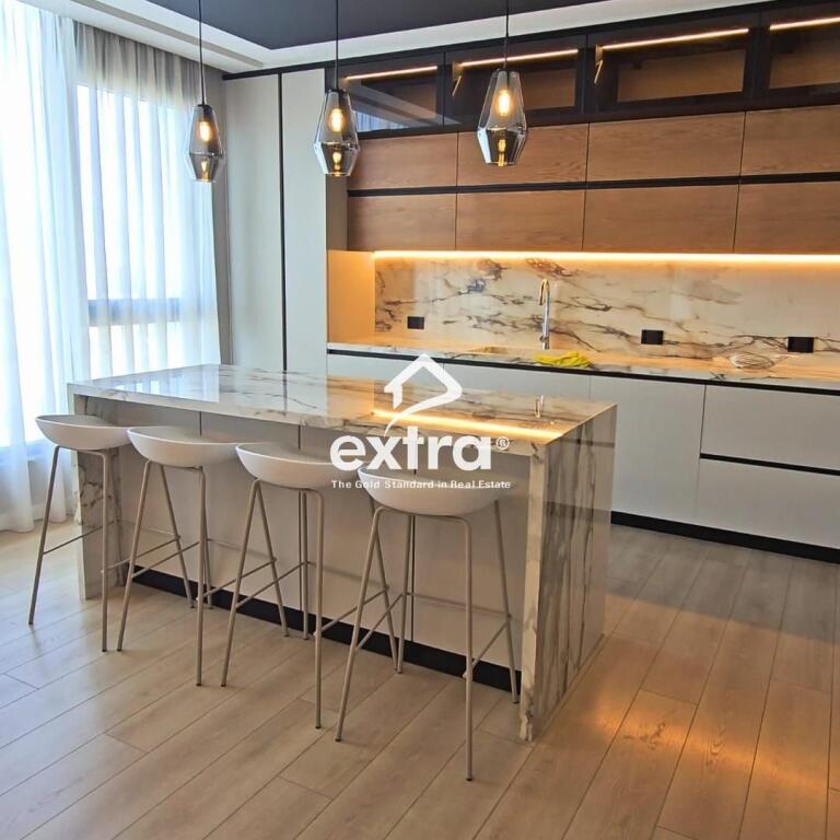 DUPLEX FOR RENT - SQUARE21