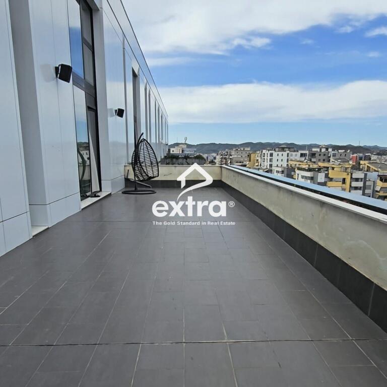 DUPLEX FOR RENT - SQUARE21
