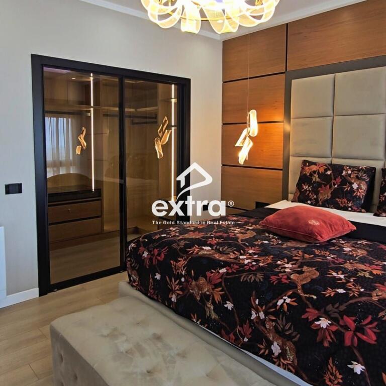 DUPLEX FOR RENT - SQUARE21