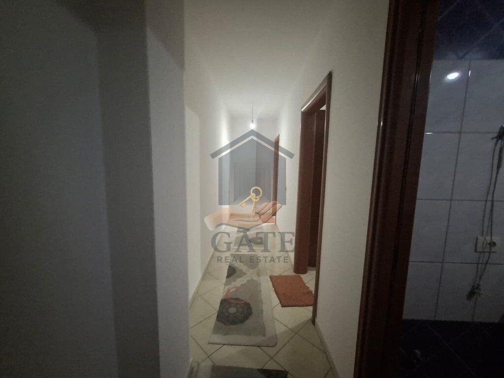 Apartment 2+1 for rent, with 2 bathrooms and 2 balconies – Beach, Durrës (First line with the sea), 3rd floor with elevator