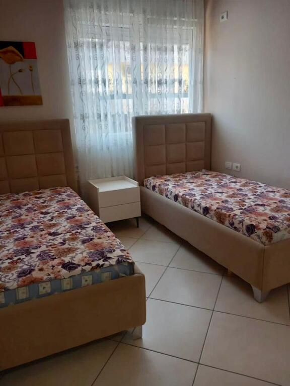 📣 QERA Apartament 2+1 📍 Tek Hotel Hilton, Prane Kompleksit Delijorgji 🛣️ Bulevardi "Gjergj Fishta" ✨  