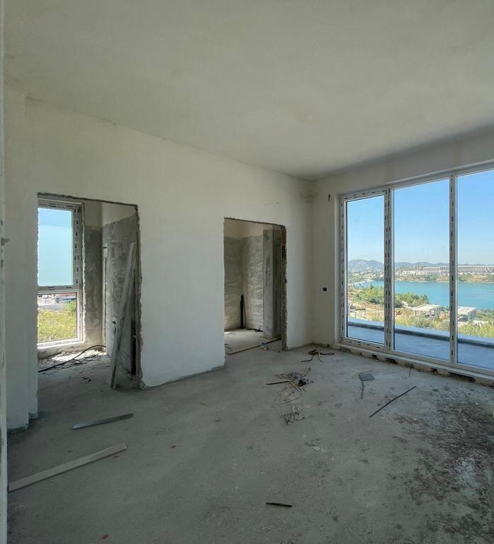 VILLA IN VENDITA AL LAGO DI FARKA