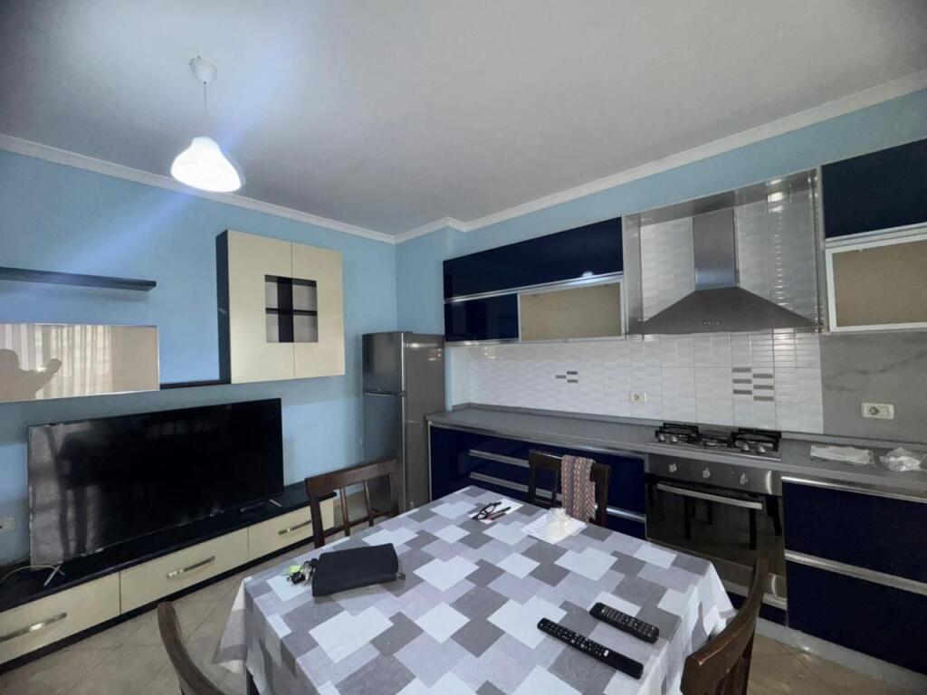 📌Jepet me qira apartament 2+1+ballkon 📍 ne Astir!!!!!!!!!!!!!