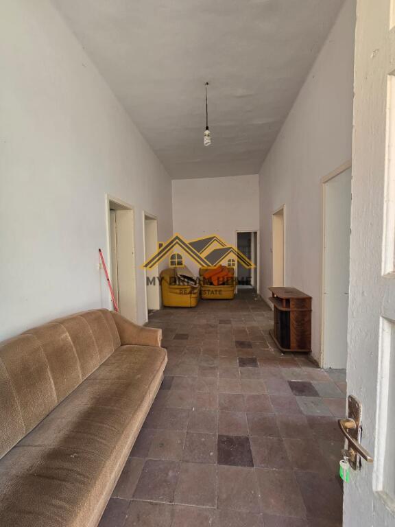 VENDESI APPARTAMENTO 3+1 PRESSO EFTALI KOCI DURRES!
