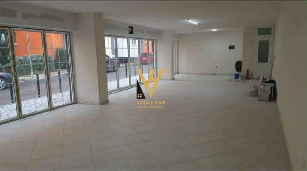BUSINESS PREMISES FOR RENT 100 M2 AT DRY LAKE 70,000 LEKE