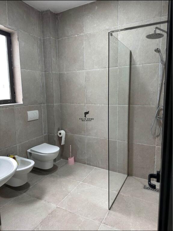 APARTAMENT ME QERA 2+1 VILAT GJERMANE 50.000 LEKE