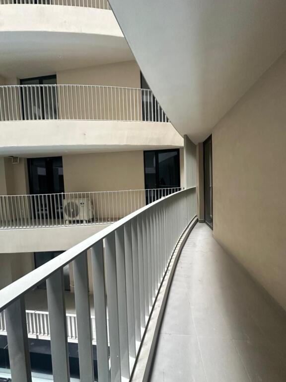 🏢 Ambient me Qira – Ideal për Zyra ose Klinika 📍 📍 Rezidenca Mine Peza, Tiranë