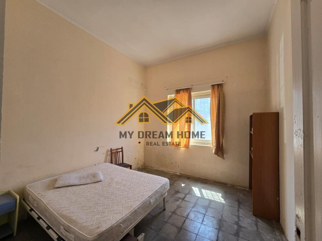 VENDESI APPARTAMENTO 3+1 PRESSO EFTALI KOCI DURRES!
