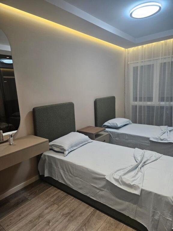 APARTAMENT ME QERA 2+1 LAPRAKE 700 EURO