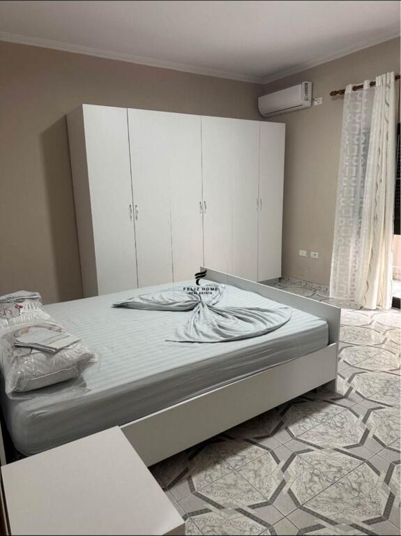 APARTAMENT ME QERA 2+1 VILAT GJERMANE 50.000 LEKE