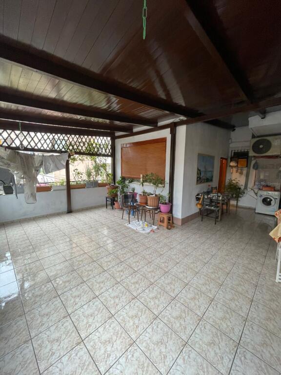 🏡 APPARTAMENTO 2+1+1 IN VENDITA CON VERANDA – Florida, Spiaggia di Durazzo