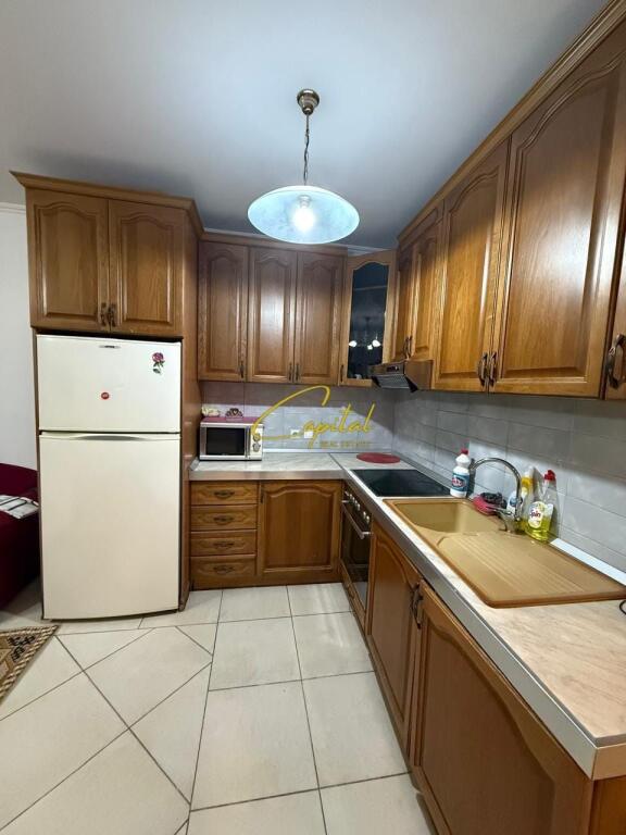 APARTAMENT ME QERA 2+1 KOMUNA E PARISIT 600 EURO