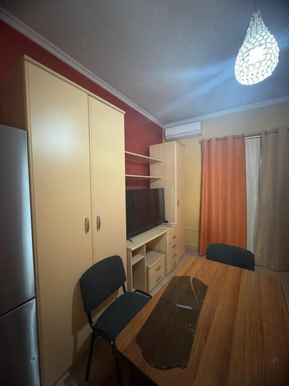 📌Affittasi appartamento 1+1 📍 vicino alla Scuola Marin Barleti!