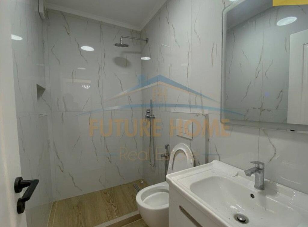 For sale, Apartment 2+1, 21 December (near Polyclinic no. 9)