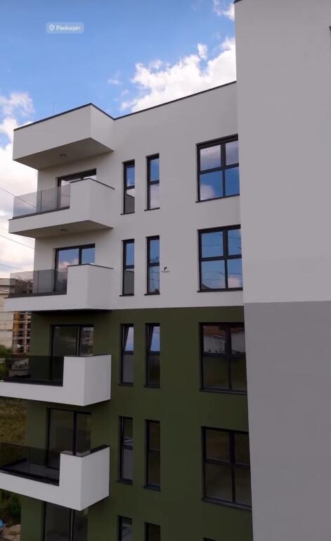 VENDESI APPARTAMENTO 2+1 PASKUQAN 138.000 EURO