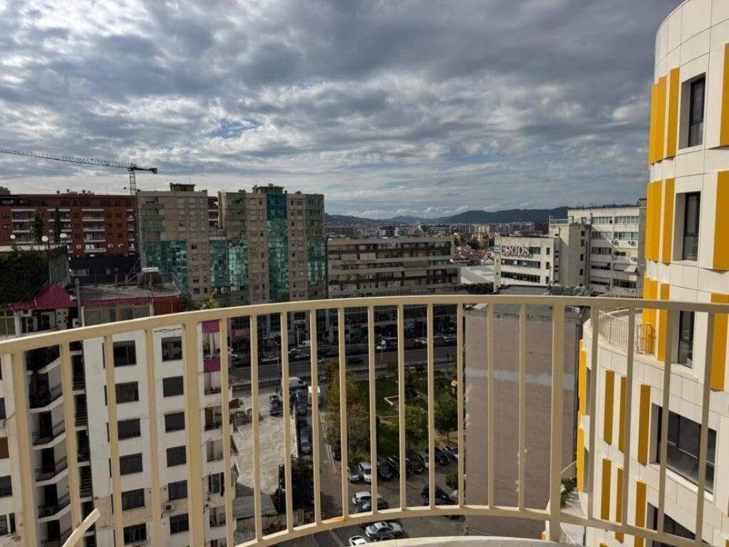 Apartament 1+1 me qira tek Zogu I zi!