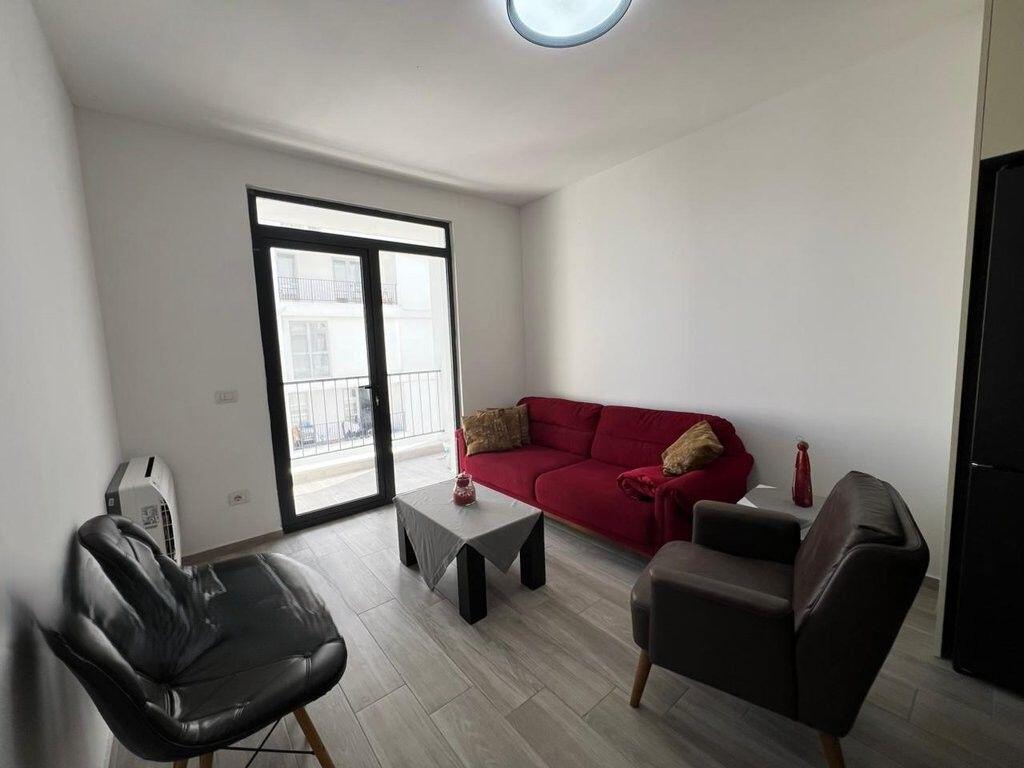 Appartamento 1+1 in via 5 Maji in affitto! 350 € /Mese