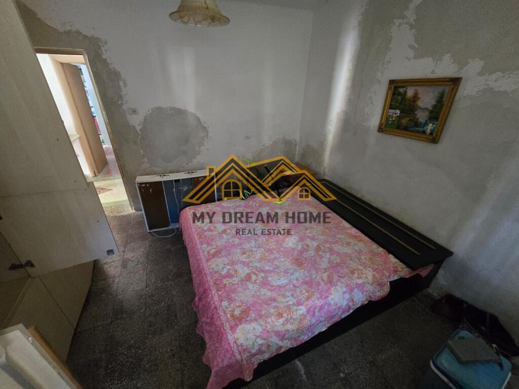 SHITET SHTEPI PRIVATE TEK GJYKATA ,DURRES !