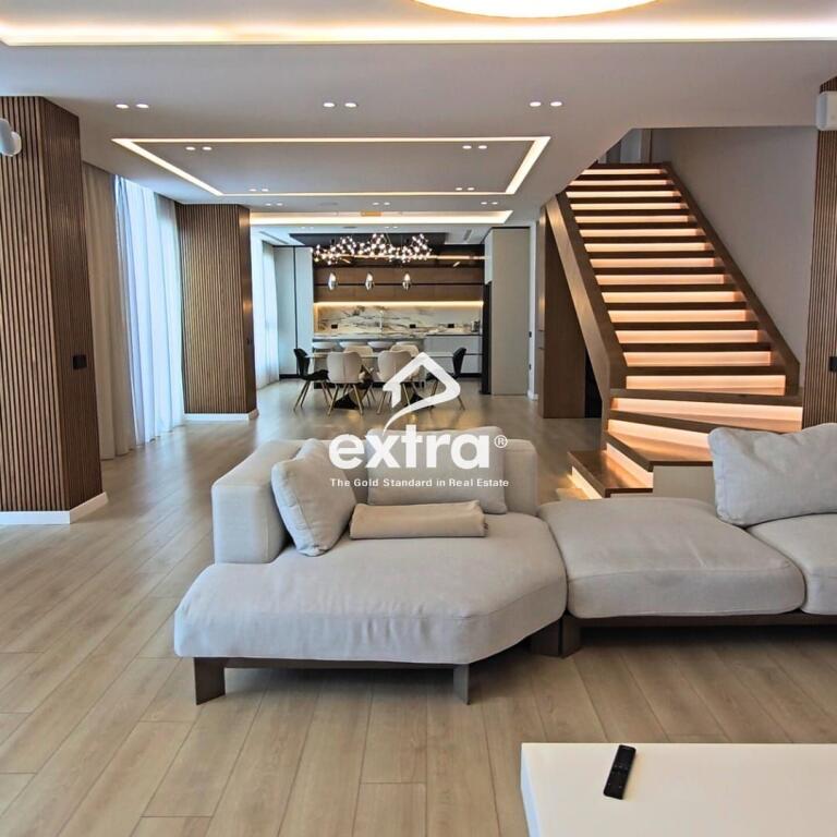DUPLEX FOR RENT - SQUARE21