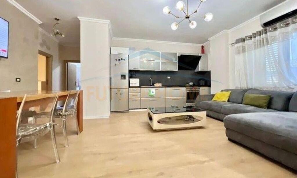 In vendita, Appartamento 2+1 21 Dhjetori,Tirana