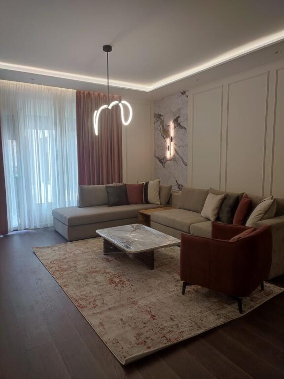 For rent apartment 2+1+2+ parking at Kosovareve Street