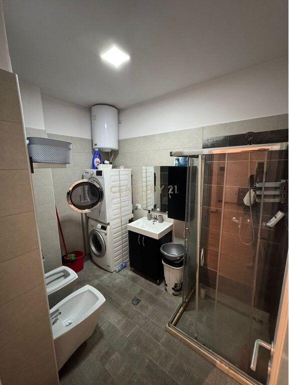 APARTAMENT 1+1 ME QIRA TE KOMPLEKSI DELIJORGJI! 750 € /Muaj