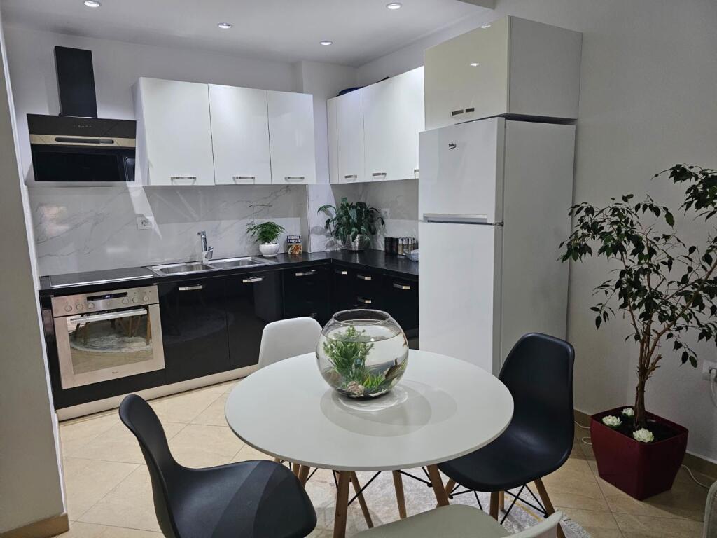 Apartment 1+1 for long term rent beginning of Lungomare Vlore