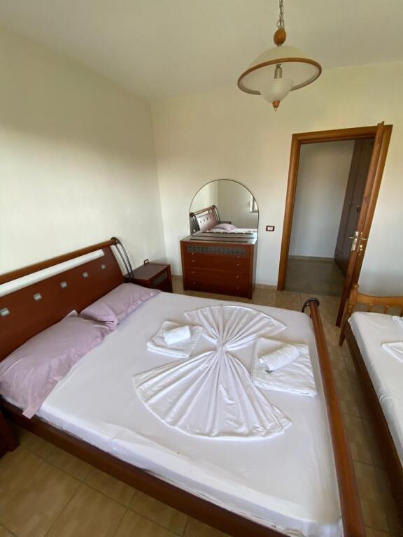 FOR SALE 1+1 APARTMENT ON MALI ROBIT BEACH