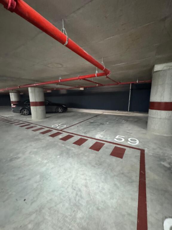 Office for rent Mine Peza