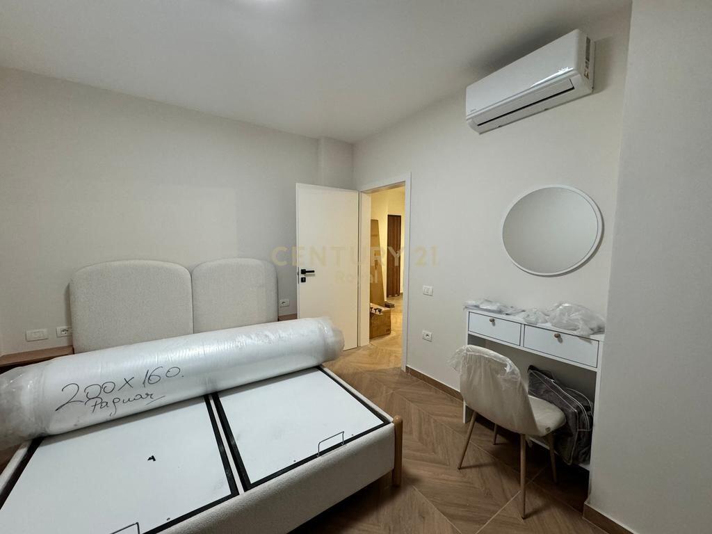 Shitet 1+ 1  ne Durres Plazh 120 000