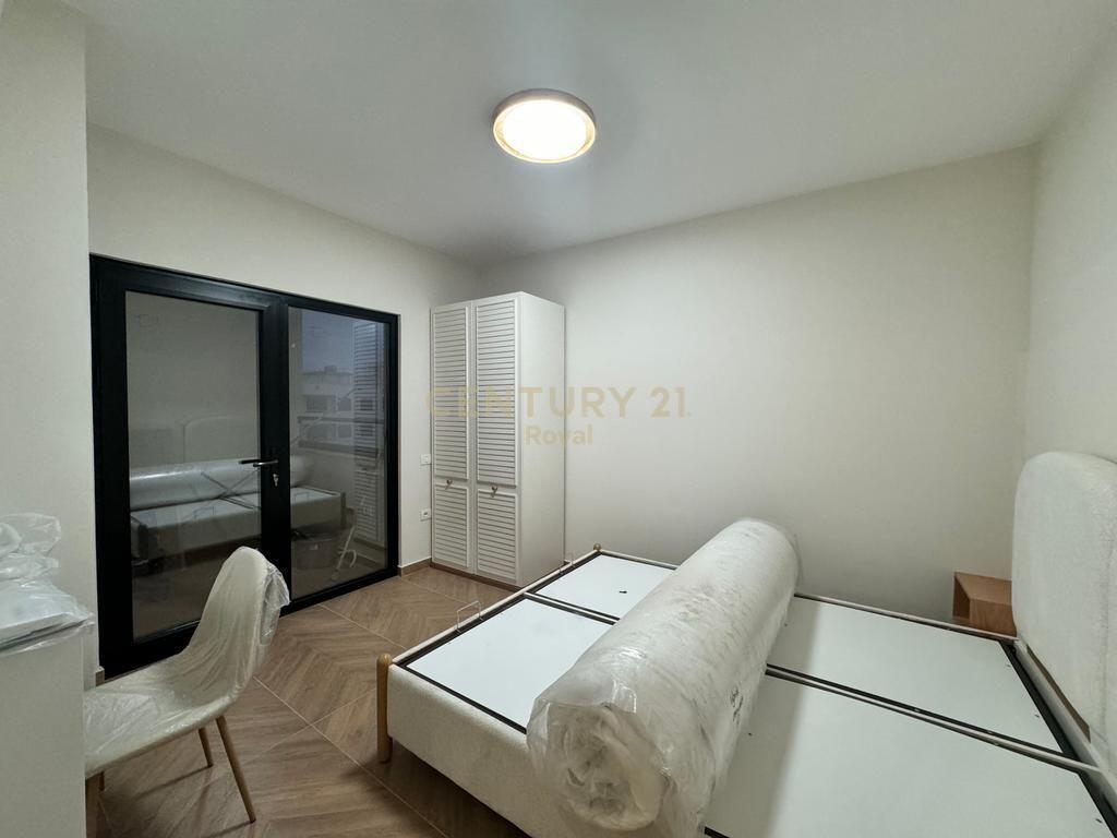 Shitet 1+ 1  ne Durres Plazh 120 000