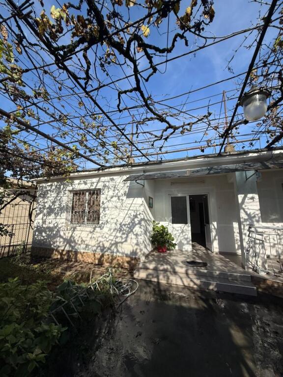 Casa privata in affitto a Lapraka vicino a KMY