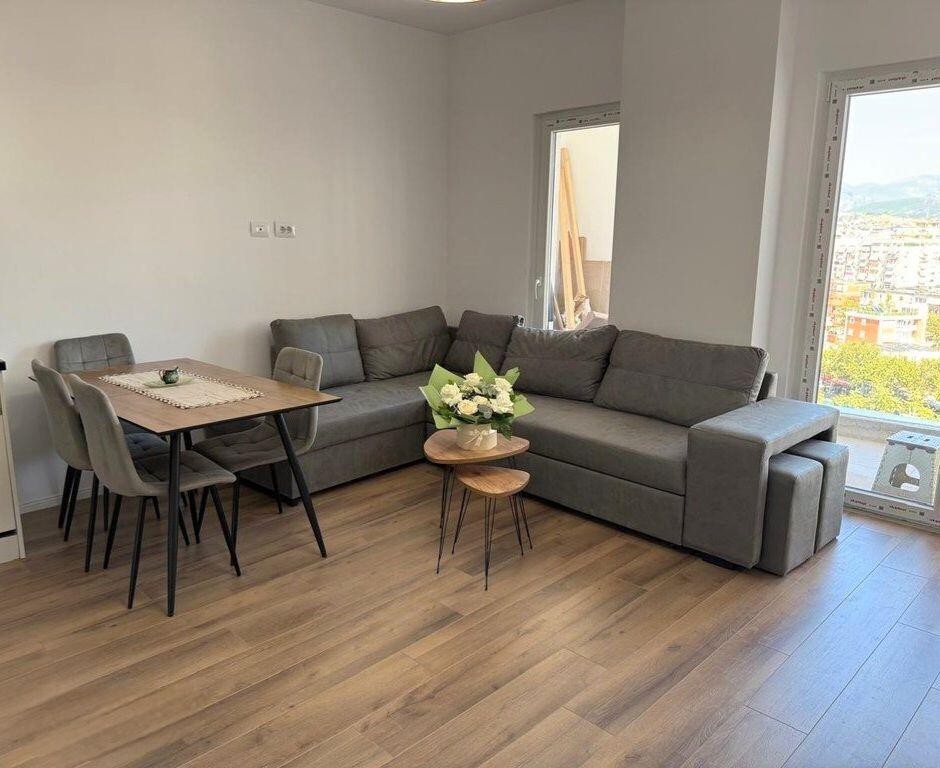Appartamento 1+1 in affitto vicino a Zogu i Zi