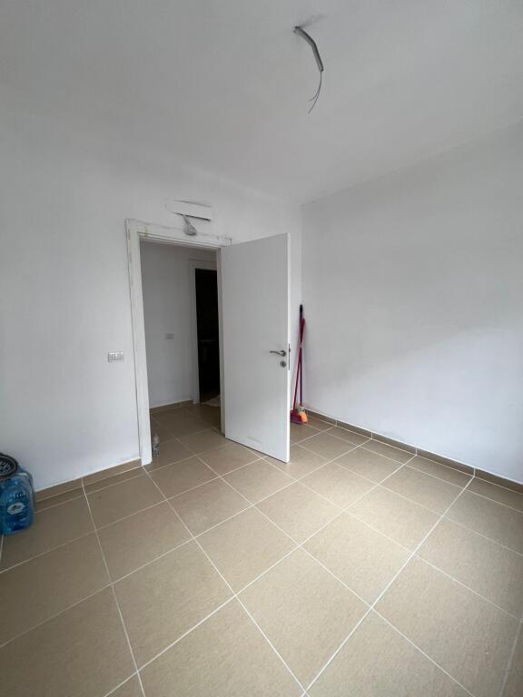 OKAZION! APARTAMENT 2+1 PER SHITJE TEK KODRA E DIELLIT 2