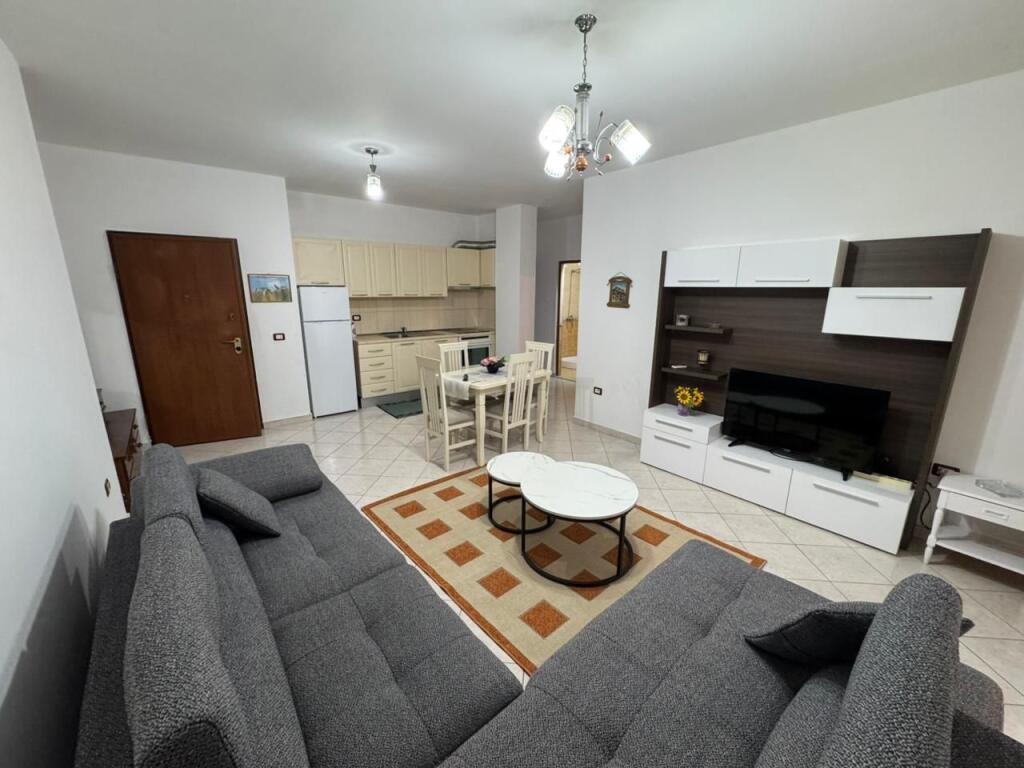 🏡 Appartamento 2+1 in affitto 📍 Astir, vicino alla zona Bohem