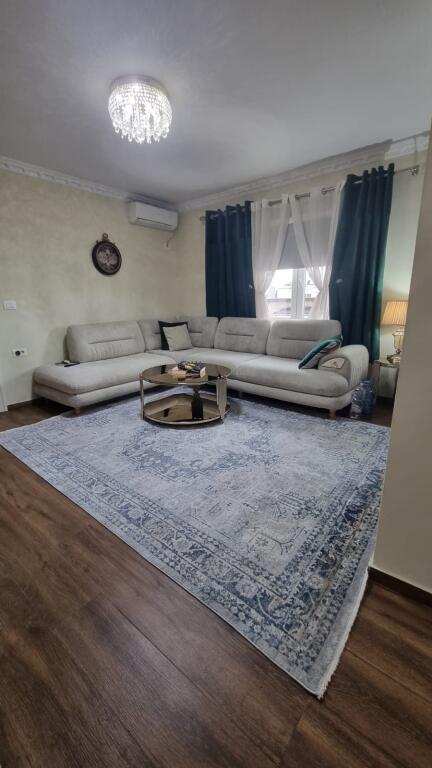 🔥 ESCLUSIVO sul mercato! Vendesi Appartamento 2+1 Investito in Via Durazzo