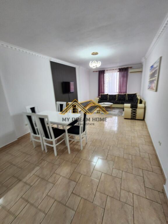 VENDESI APPARTAMENTO 1+1 SPIAGGIA DURAZZO !