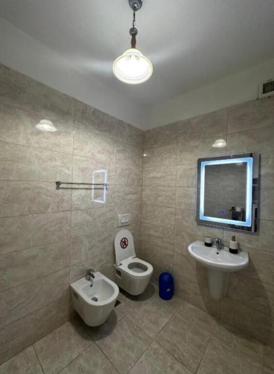 Apartament 2+1+2 + Parking, Rruga Panorama, Spak-u