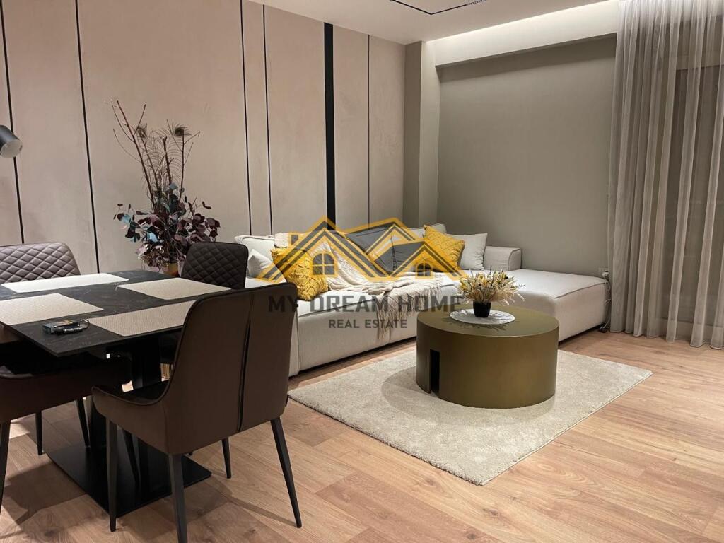 AFFITTASI SUPER APPARTAMENTO 1+1 SPIAGGIA DURRES!